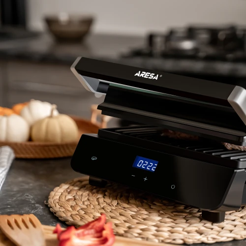 Grătar electric iQ Grill AR-1003